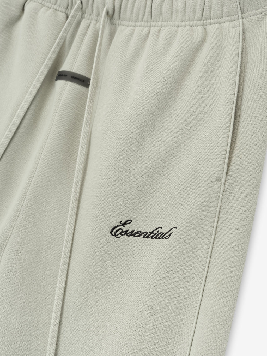 Relaxed Fleece Sweatpant With Piping