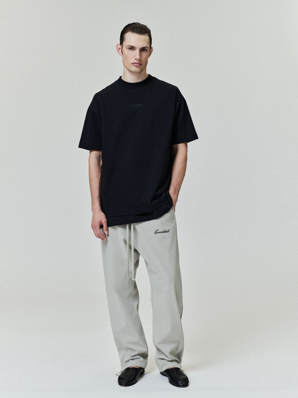 Relaxed Fleece Sweatpant With Piping